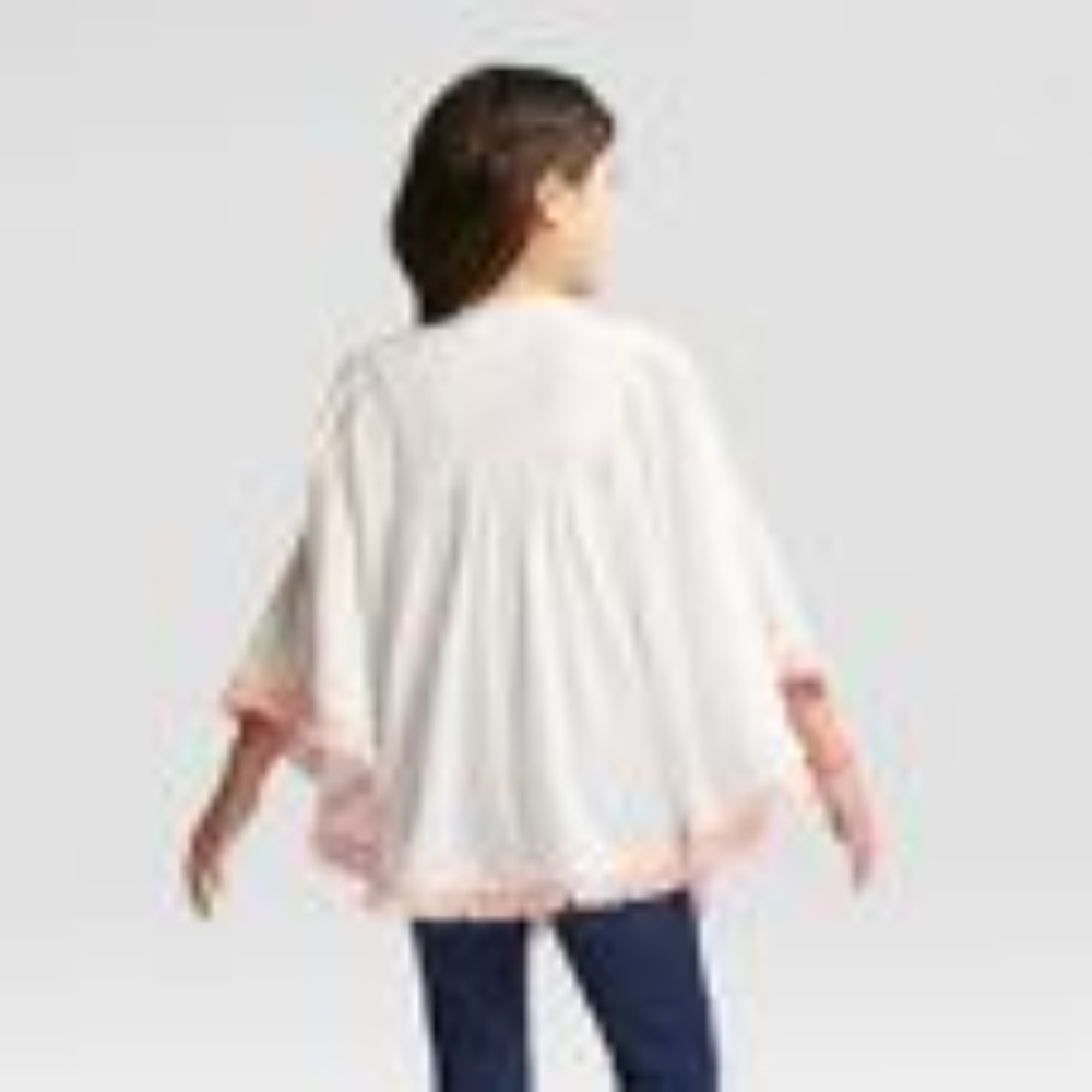 New CAT & JACK Boho White Fringe Poncho Top NWOT - Picture 3 of 8